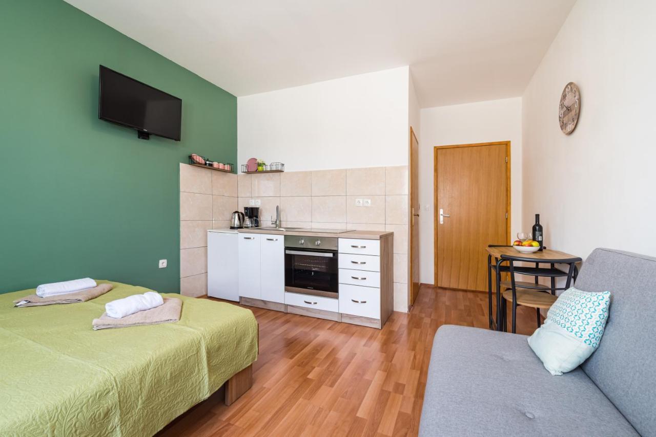 Studio And Rooms Zadar City Wall Luaran gambar